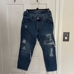 Old Navy Women's Distressed Blue Straight Leg Jeans